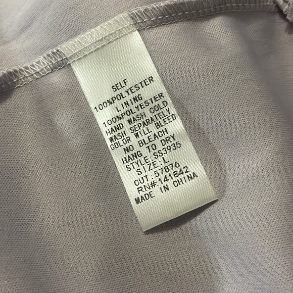 She+Sky Women's V Neck Elastic Waist lavender Polka Dot Dress Size Large - Picture 7 of 7